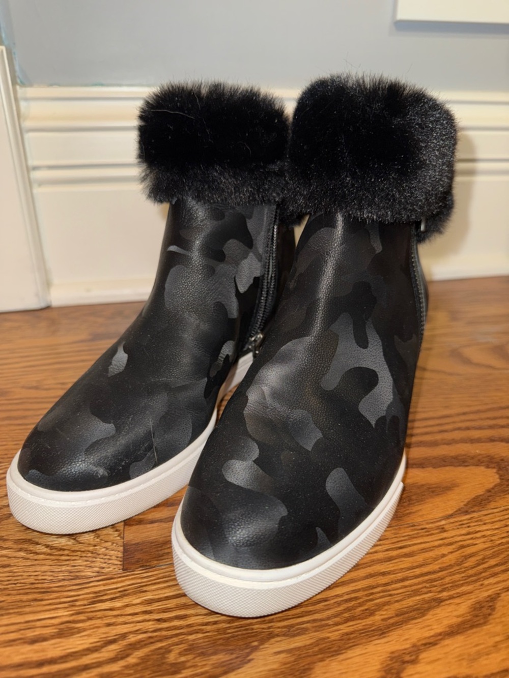 Women's Black Camouflage Faux Fur Cuff Ankle Sneakers